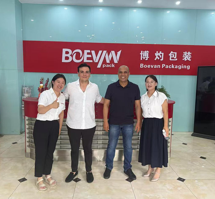 Foto grup pelanggan Boevan