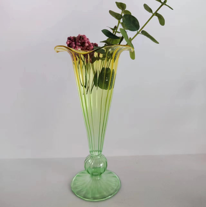 Hand Blown Morning Glory Glass Vase – Ombre Gradient Tabletop Centerpiece for Flowers, Modern Home Decor & Wedding Gift
