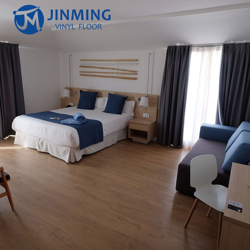 Pavimento a incastro Jinming SPC Wood Grain resistente all'umidità