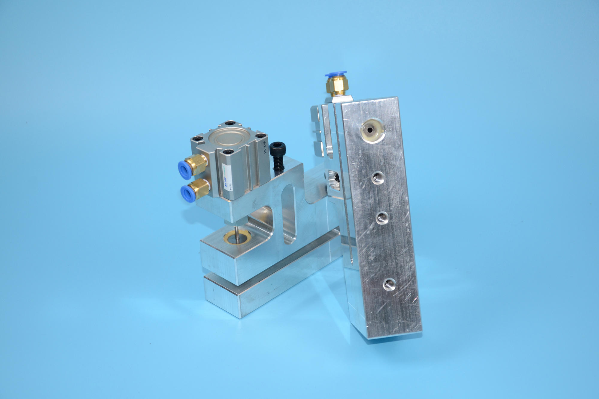 سوراخ کن دایره ای کوچک پنوماتیک Φ3 میلی متر برای فیلم پلاستیکی PVC، PPE، CPE
