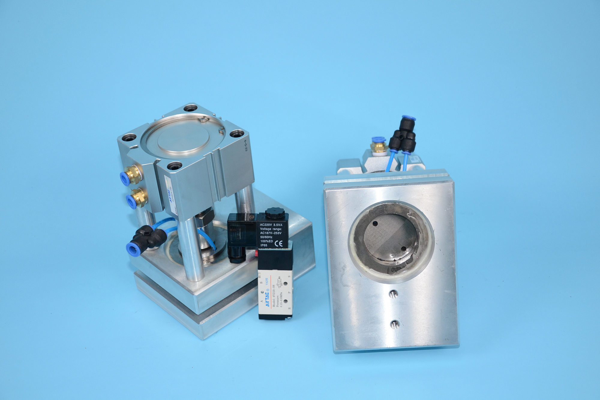 سوراخ کن دایره ای پنوماتیک Φ50 میلی متری برای کیسه های PO، PP، OPP، PPE، PVC
