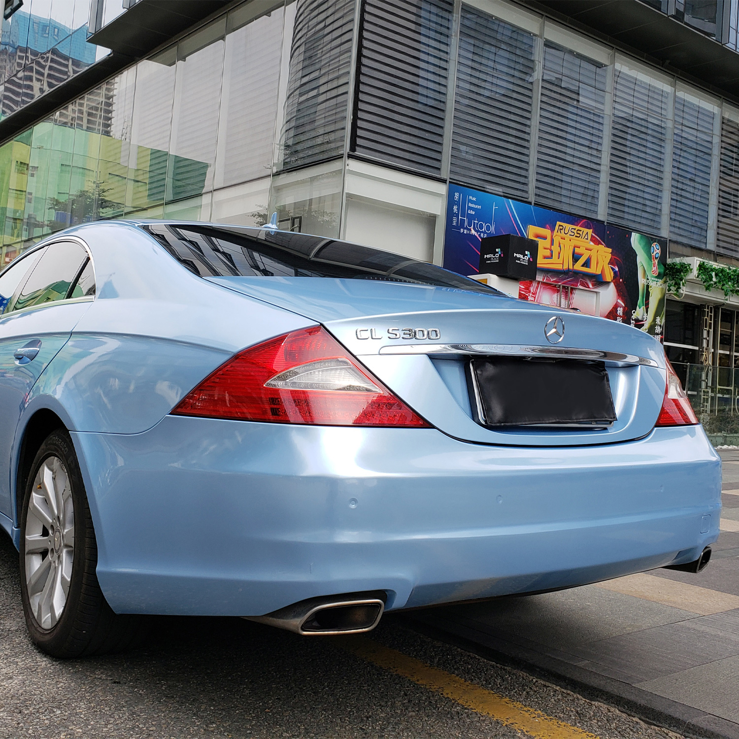 PET VINYL WRAP Bentley Misty Blue 6.jpg